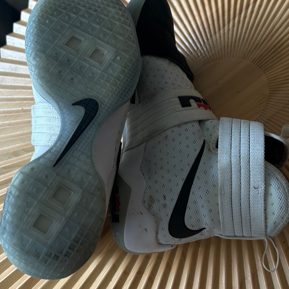 NIKE LEBRON ZOOM SOLDIER 9.5